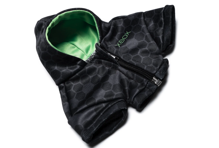 A Hoodie For Your Xbox Controller Is Available Now For $25