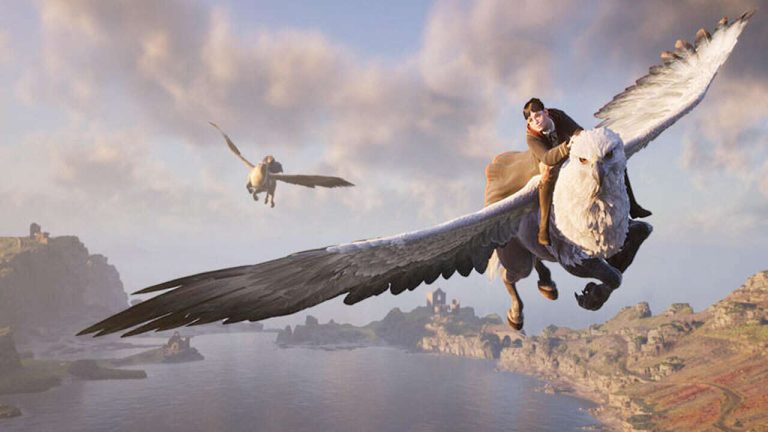 New Hogwarts Legacy Video Shows Off Advanced Combat, Broom-Flying