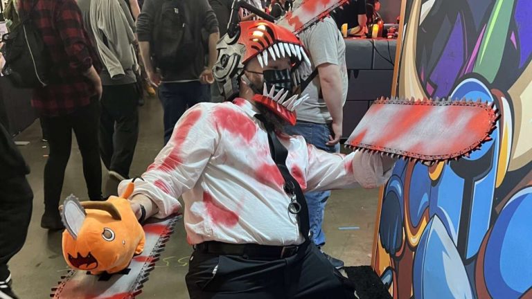 2023 PAX East Cosplay Gallery: Featuring The Mandalorian, Arcane, Chainsaw Man, and More
