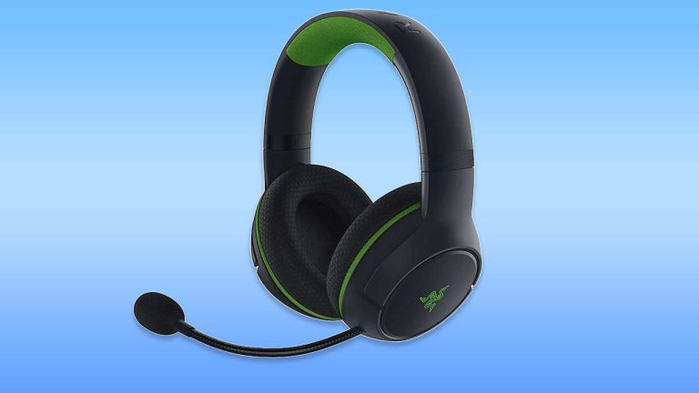 Get a Razer Wireless Headset for Xbox at Just $60.