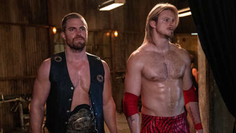 Stephen Amell Expresses Frustration Over SAG-AFTRA Strike